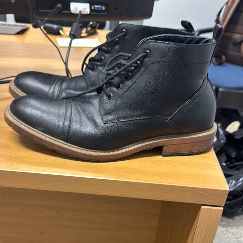 Perry Ellis Black and Brown Ankle Boots with Classic Lace-Up Design